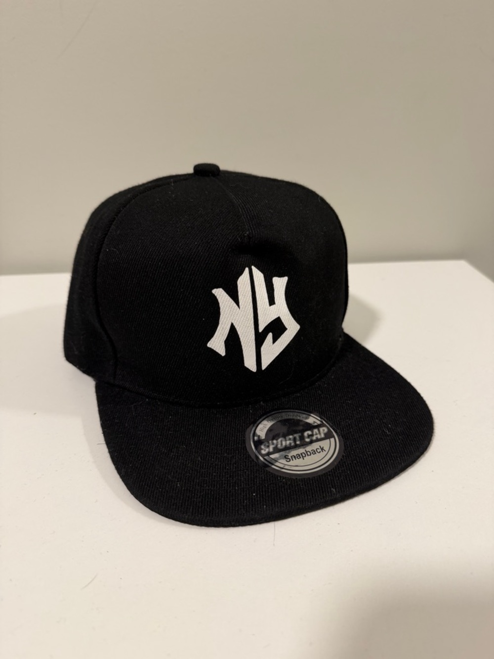Black Snapback Cap NY Style – Adjustable Flat Brim Hat